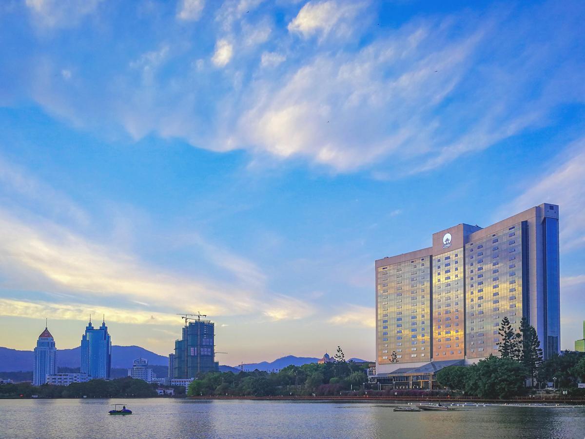 Fuzhou Lakeside Hotel Zewnętrze zdjęcie